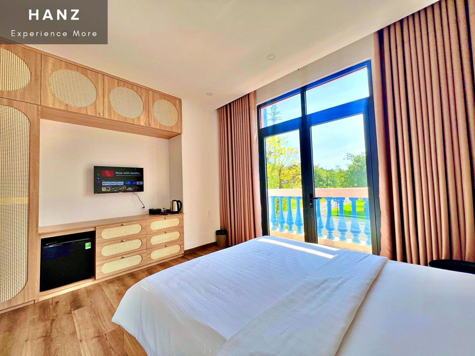 Hanz Sofia Grand Lago Фу Куок Стая снимка